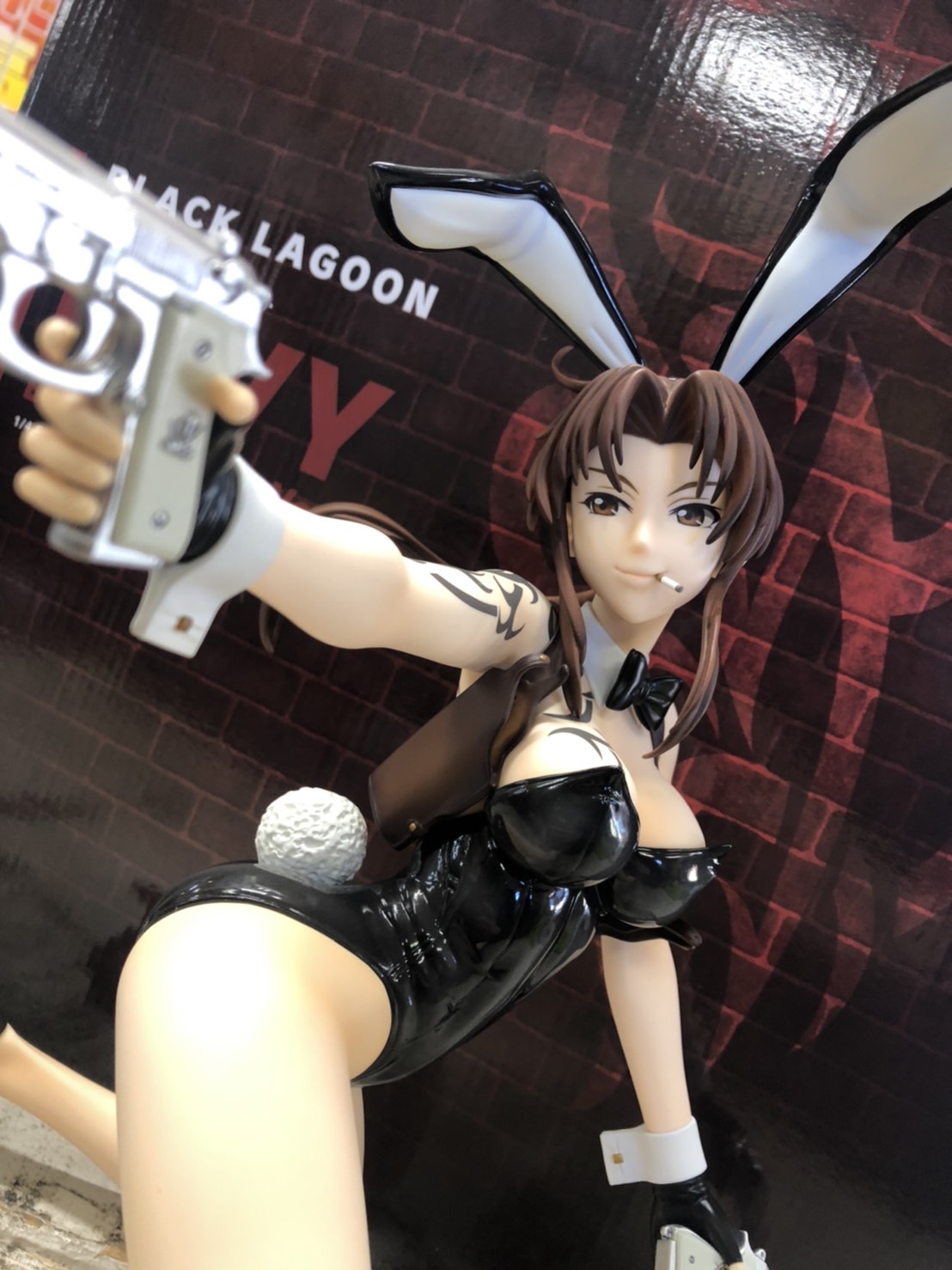 は自分にプチご褒美を BLACK LAGOON レヴィ 生足バニーVer. 1 4